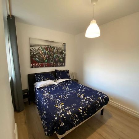 Studio Courbevoie Paris Extérieur photo