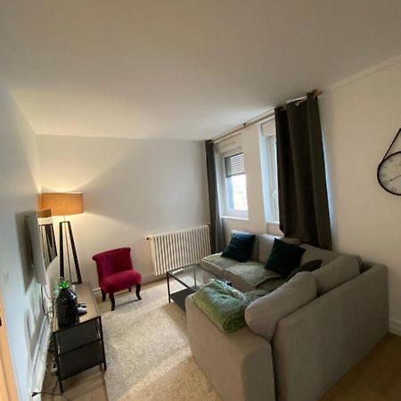 Studio Courbevoie Paris Extérieur photo
